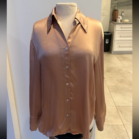 Vince Women's Satin Button Down Shirt in Blush - Picture 2 of 6